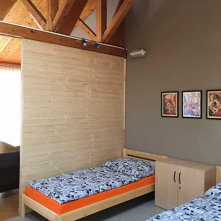 Arty Loft In The Center City 홈스테이